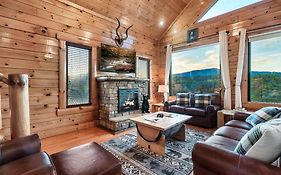 Epic Mountain Views, Hot Tub, Game Room, Sleeps 10