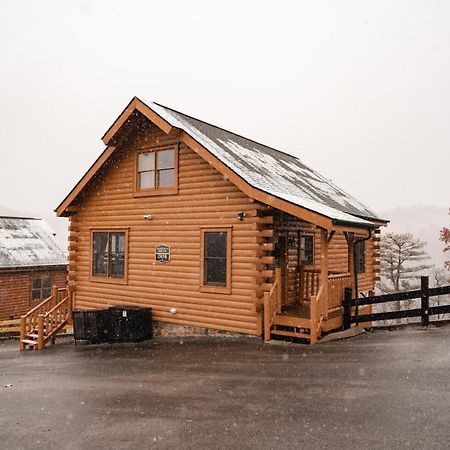 Epic Mountain Views, Hot Tub, Game Room, Sleeps 10 Sevierville Exterior photo