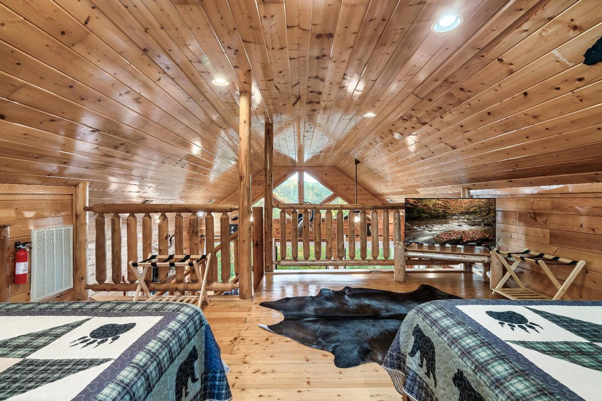 Epic Mountain Views, Hot Tub, Game Room, Sleeps 10 Sevierville Exterior photo